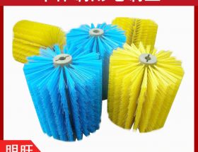 青島滾輪塑料刷絲，高效便捷[明旺]